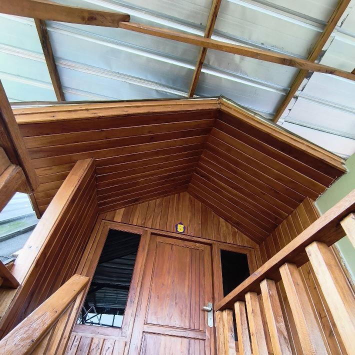 Penginapan  dimulai dari Rp 700.000.- / Malam sampai dengan Rp 1.300.000.- / Malam