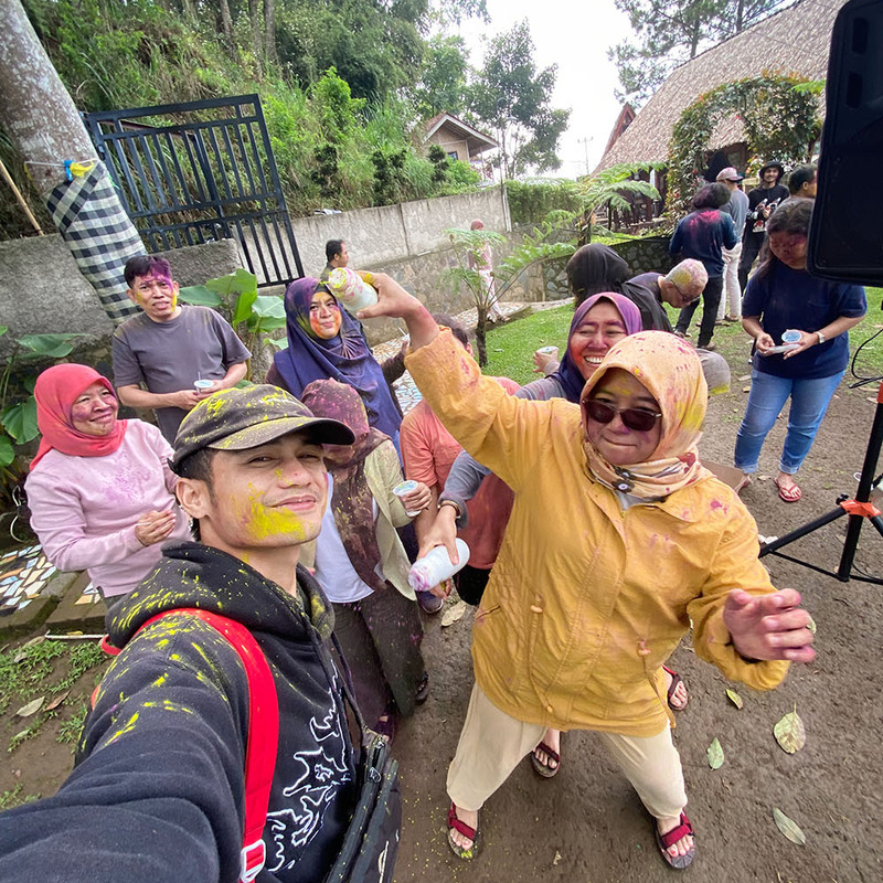 Fun Games & Team Building Rp 75.000.- / Orang