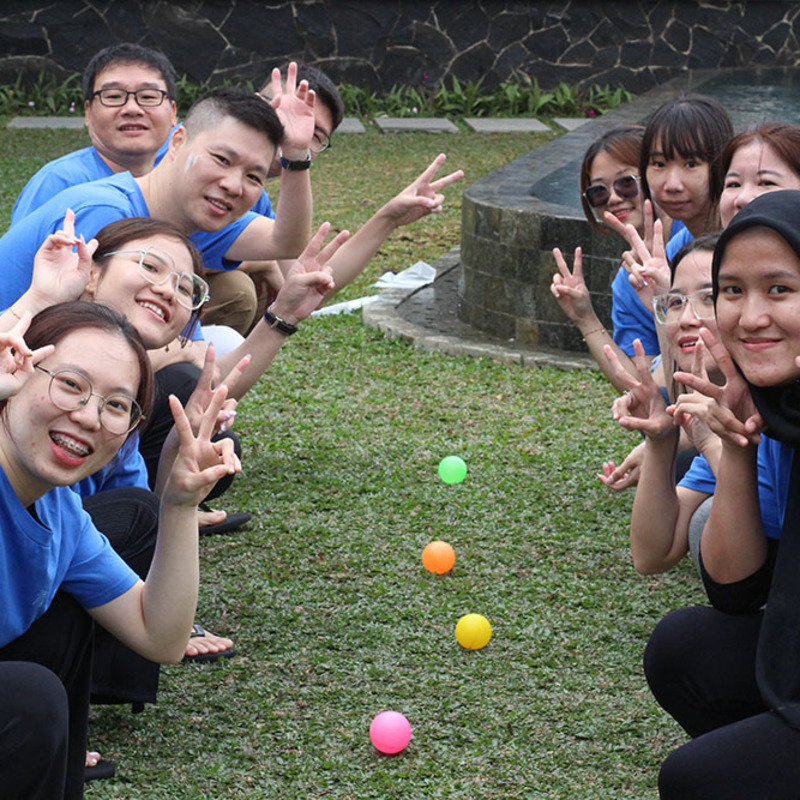 Fun Games & Team Building Rp 75.000.- / Orang